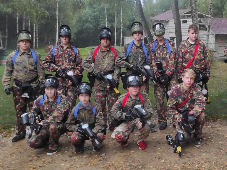 Paintball - adaptacja uczestników I rocznika w 9-10 Hufcu Pracy