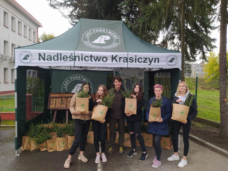 Ogólnopolska akcja #sadziMy  w przemyskim Hufcu