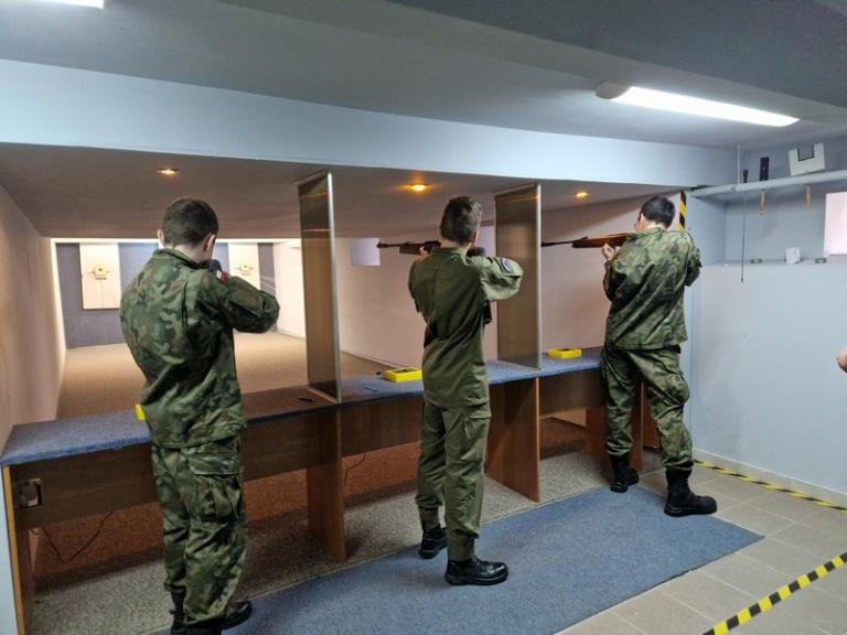 Trójbój Obronny o Puchar Dyrektora CKiW OHP w Tarnowie - dla upamiętnienia 83 rocznicy Zbrodni Katyńskiej