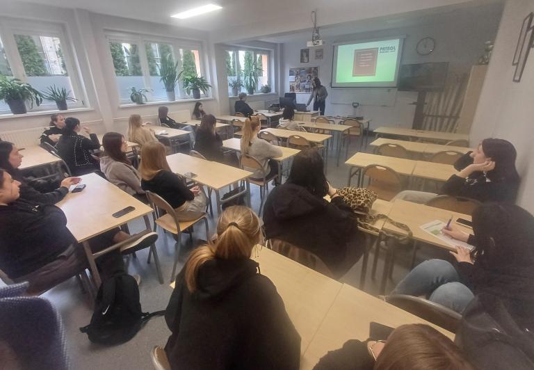 MCK Wieluń: Spotkanie na temat dokumentów aplikacyjnych i rozumowy kwalifikacyjnej z Panią Jagodą Okoń z firmy Patrol Group