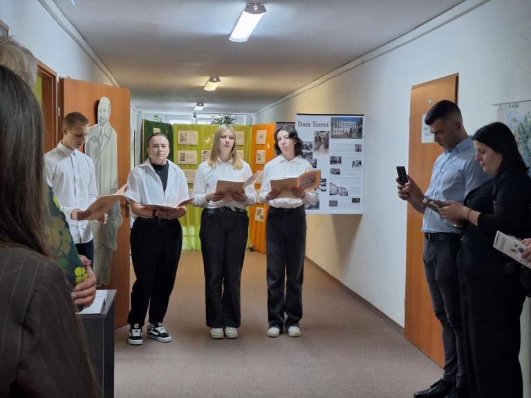Otwarcie Izby Pamięci Janusza Korczaka w MOS w Zgorzelcu