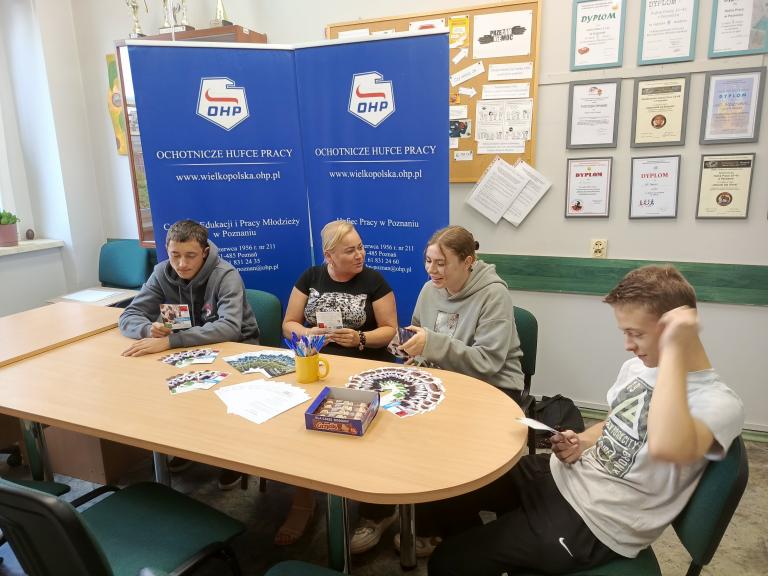 Letnie przedsięwzięcia w Hufcu Pracy oraz Centrum Edukacji i Pracy Młodzieży w Poznaniu