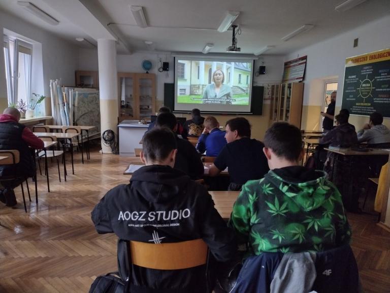 Wirtualna wycieczka uczestników 9-17 HP Stalowa Wola