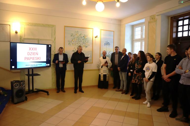 Dzień Papieski w Ośrodku Szkolenia i Wychowania w Próchnowie 