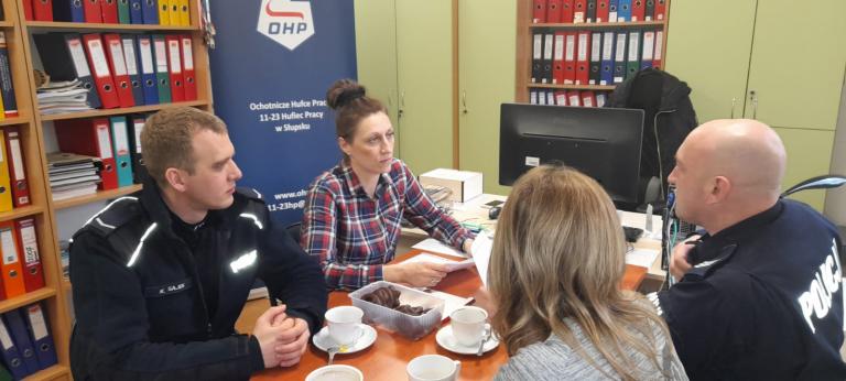 Współpraca 11-23 Hufca Pracy w Słupsku z Policją