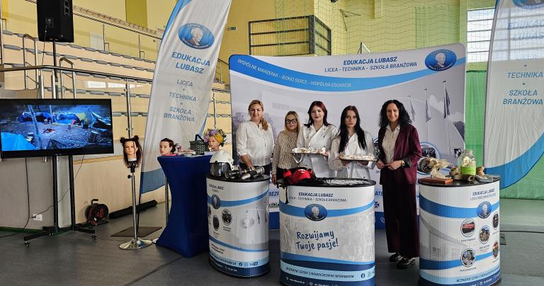 Targi Edukacyjne w Szamocinie 