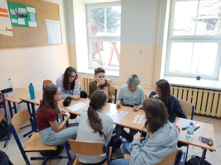Czym kierować się przy wyborze dalszej ścieżki kształcenia?