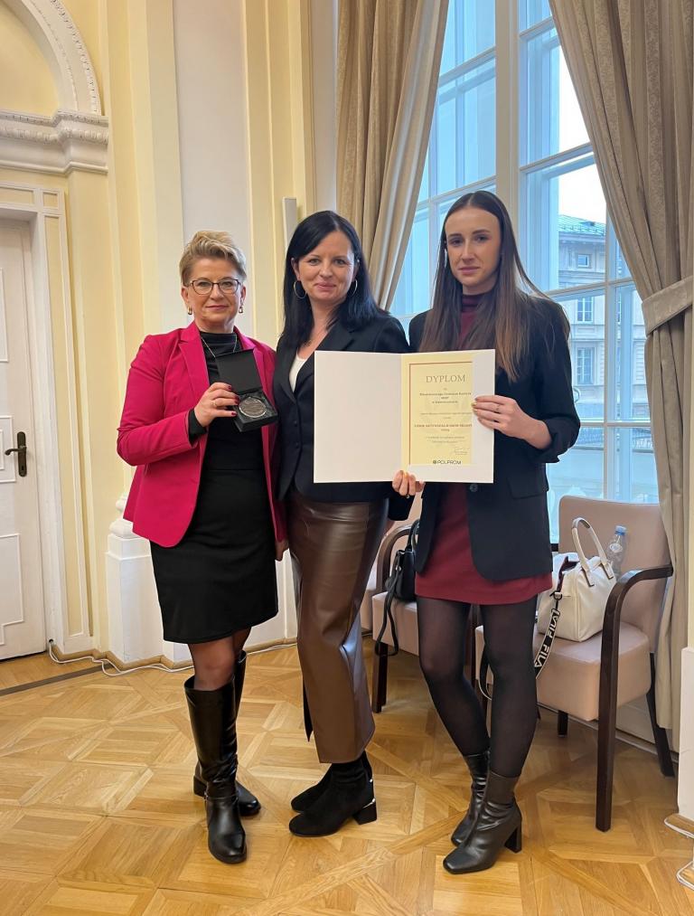 Młodzieżowe Centrum Kariery w Dzierżoniowie z nagrodą Lider Aktywizacji Osób Młodych 2024 