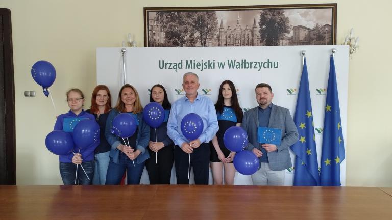 Radosne obchody 20-lecia wstąpienia Polski do Unii Europejskiej
