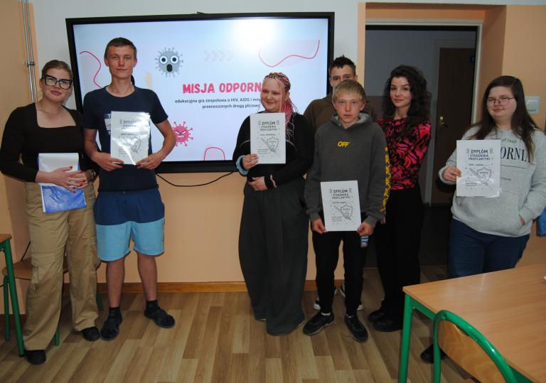 Międzynarodowy Dzień Pamięci ofiar AIDS w Szamocinie