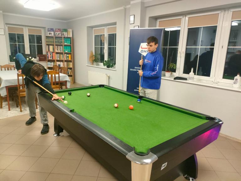 Turniej w bilard w OSiW Człuchów