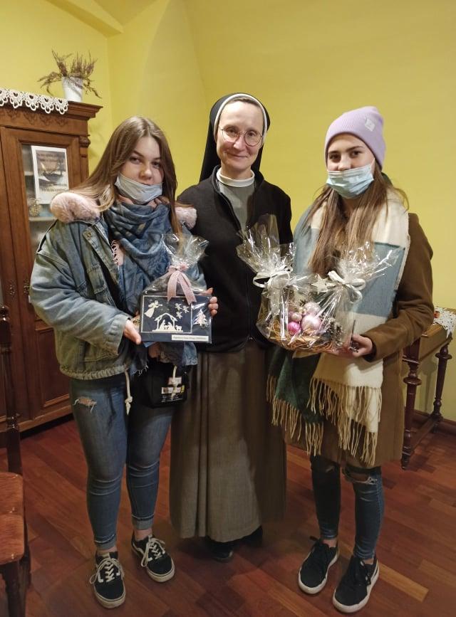 Z świątecznymi życzeniami w pszczyńskim DPS 