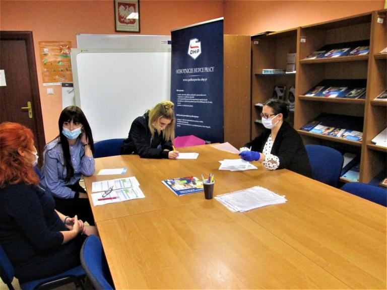 Spotkanie z absolwentkami w Centrum Edukacji i Pracy Młodzieży w Przemyślu