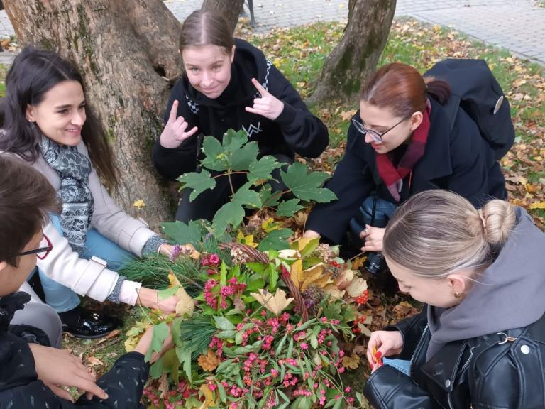  „Barwy jesieni” w 9-10 Hufcu Pracy
