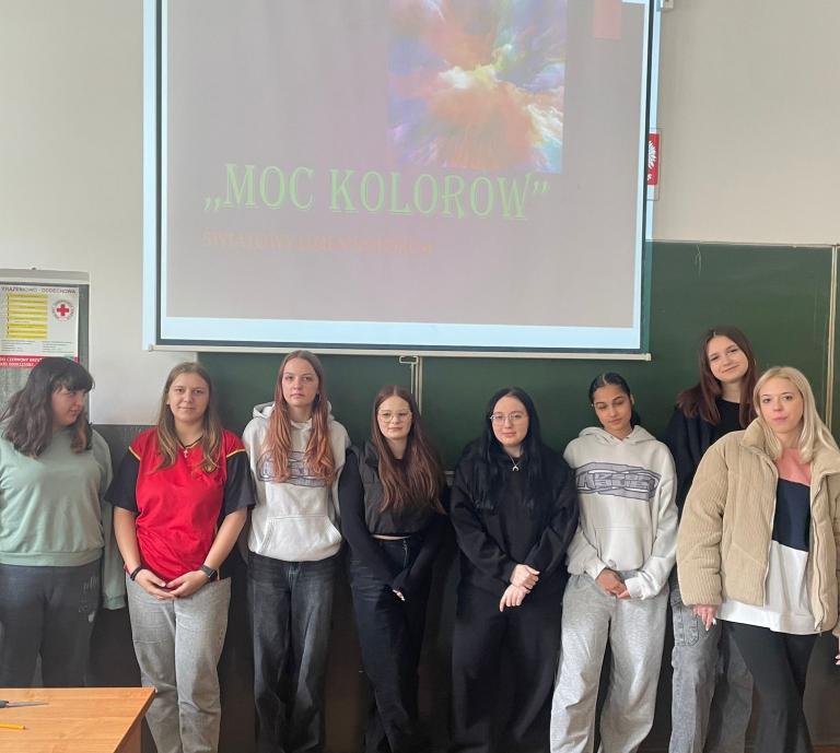 Moc Kolorów – barwna podróż przez emocje