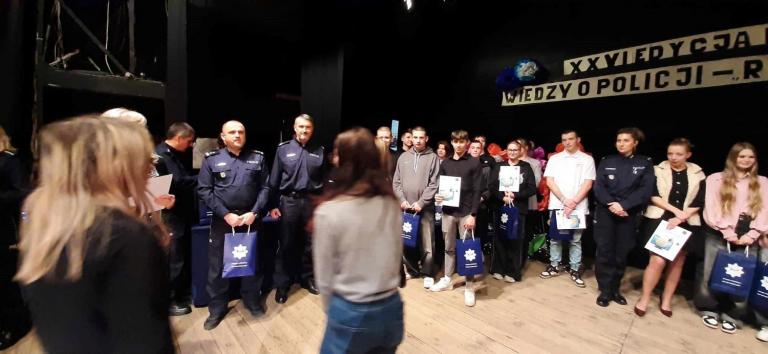 Górowska młodzież podczas finału ,,RAZEM BEZPIECZNIEJ”