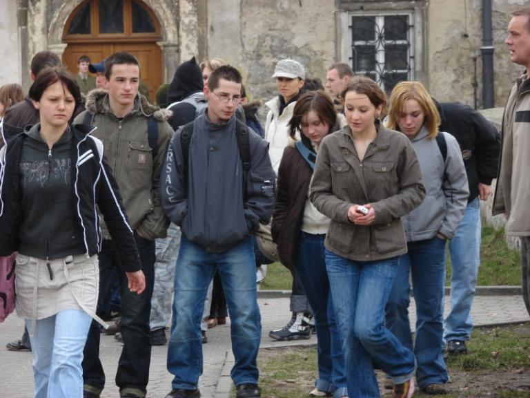 „ŚRODA Z  OHP W PIŃCZOWIE” - WYCIECZKI EDUKACYJNE I RAJDY PATRIOTYCZNE
