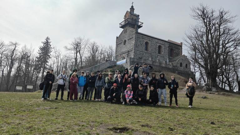 Pierwszy wspólnie zdobyty szczyt młodzieży z Namysłowa 