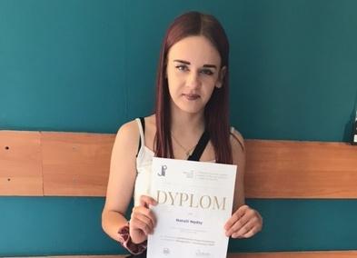 Wręczenie nagrody laureatce – XXIII Ogólnopolski Konkurs Papieski – „Wolności nie można posiadać, wolność trzeba stale zdobywać” – św. Jan Paweł II