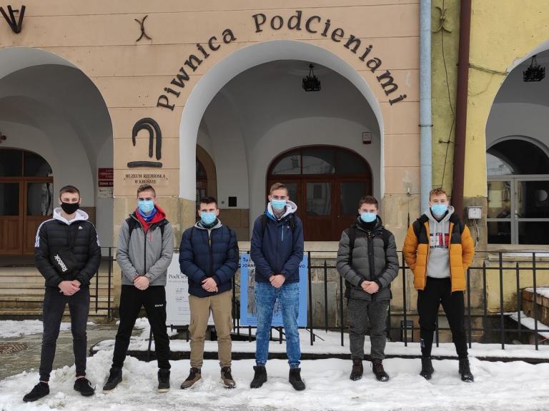 Zwiedzamy Piwnicę PodCieniami w Krośnie