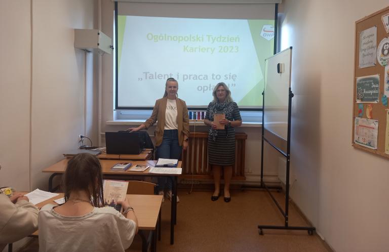 Ogólnopolski Tydzień Kariery w Młodzieżowym Centrum Kariery w Czarnkowie
