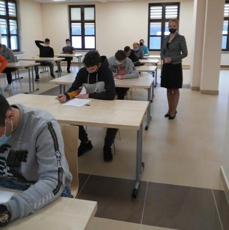 TYDZIEŃ DLA ZIEMI – „Z WORKIEM NA SPACER”