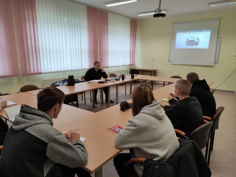 Kurs na prawo jazdy kat. B w OSiW Iwonicz