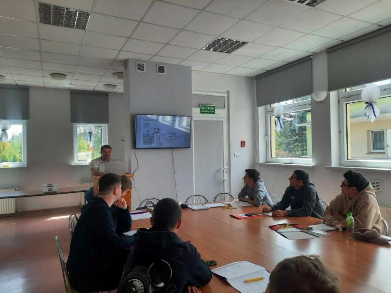 Kurs na operatora wózków jezdniowych w Ząbkowicach Śląskich rozpoczęty!