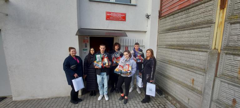 Podaruj Gwiazdkę z Nieba – II edycja inicjatywy Klubu Aktywnych Młodzieży Hufca Pracy 15-2 w Krotoszynie