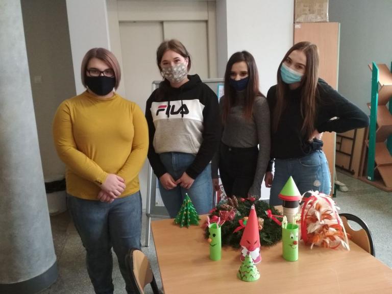 Świąteczna inicjatywa młodzieży w Dębicy
