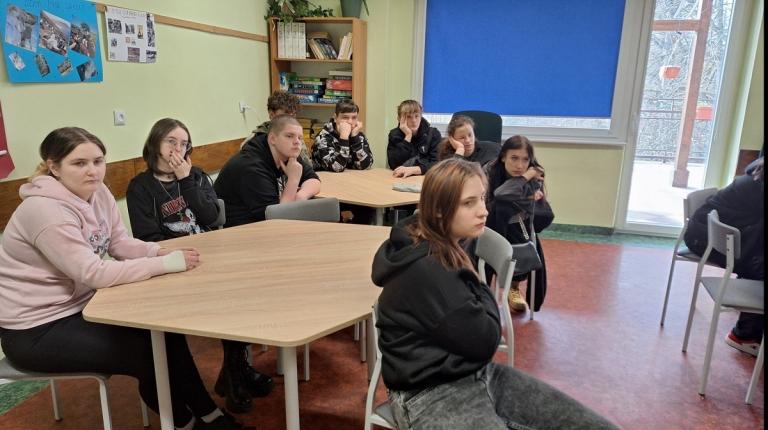 Temat: Nie wyrzucaj – wykorzystaj! Bądź EKO w szkole i na praktykach