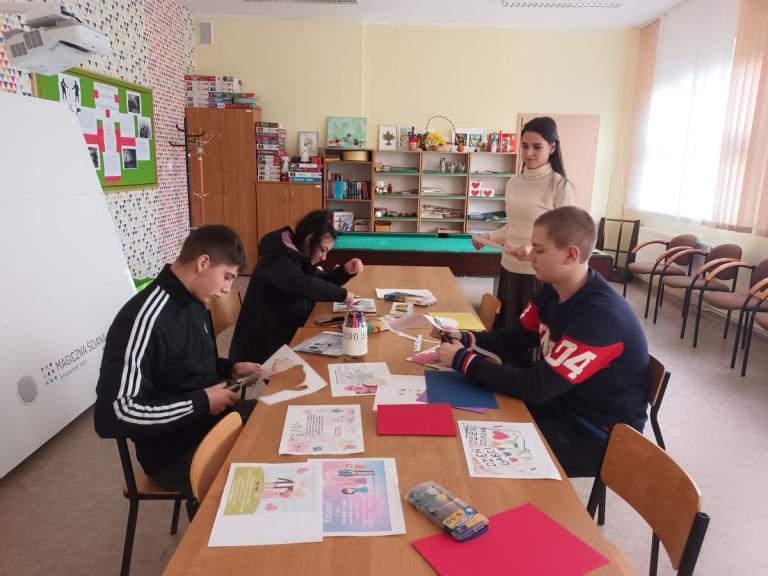 Dla naszych kochanych Dziadków i Babć z myślą o ich bezpieczeństwie