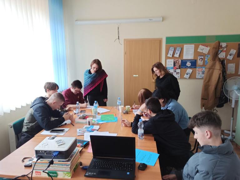 Realizacja programu profilaktycznego „Życie jest przede mną” w OSiW Iwonicz