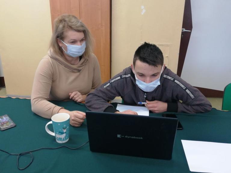 Przygotowanie do egzaminów zawodowych w 9-10 Hufcu Pracy w Krośnie