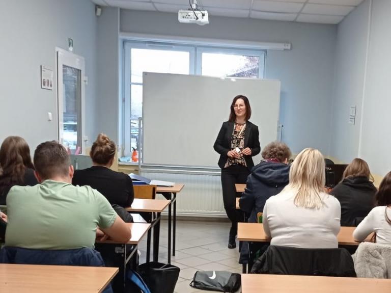 MCK Rybnik - zajęcia grupowe i Konkurs z Wiedzy o Zawodach i Rynku Pracy w ZDZ