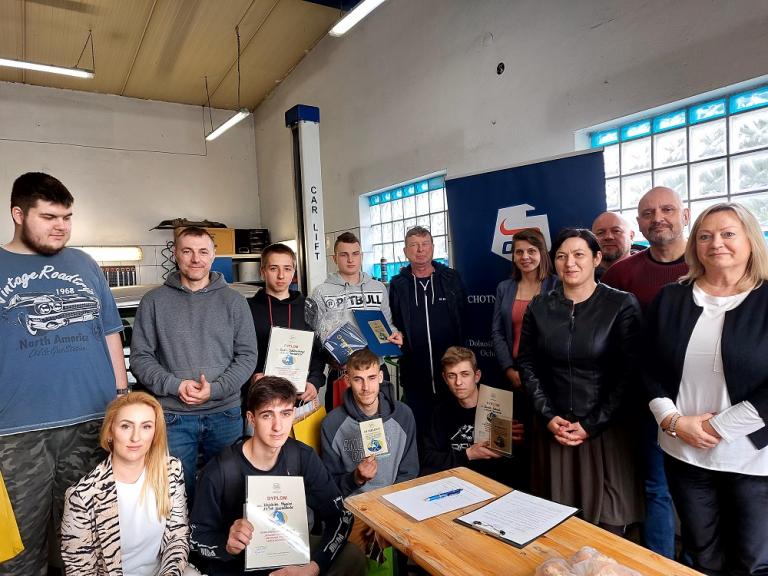 Mechanicy górą – rozstrzygnięcie wojewódzkiego konkursu „Sprawny w zawodzie - mechanik pojazdów samochodowych”