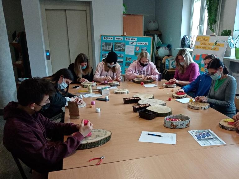Zajęcia walentynkowe w 9-19 dębickim Hufcu Pracy
