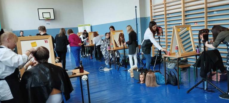  Egzaminy zawodowe fryzjerów