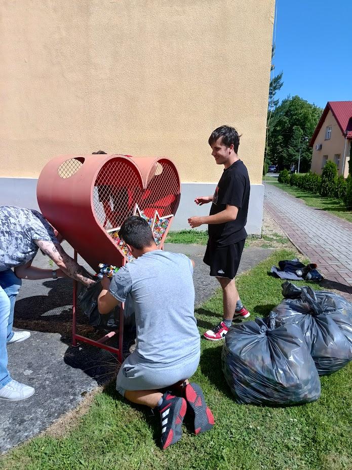 NAKRĘĆ SIĘ - POMAGAJ