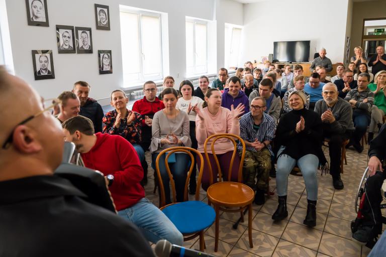 Współpraca jednostek Ochotniczych Hufców Pracy ze środowiskiem lokalnym w powiecie tureckim