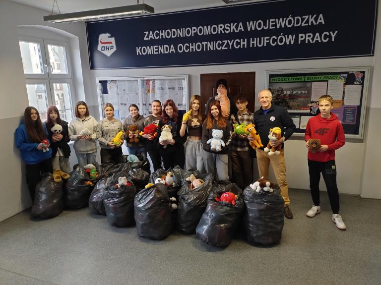 Międzynarodowy Dzień Pluszowego Misia – Szczeciński Hufiec 16-5 działa na rzecz dzieci!