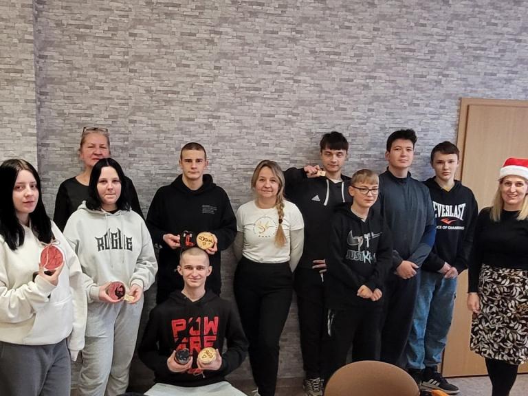 Warsztaty kreowania w drewnie dla młodzieży z OSiW w Iwoniczu