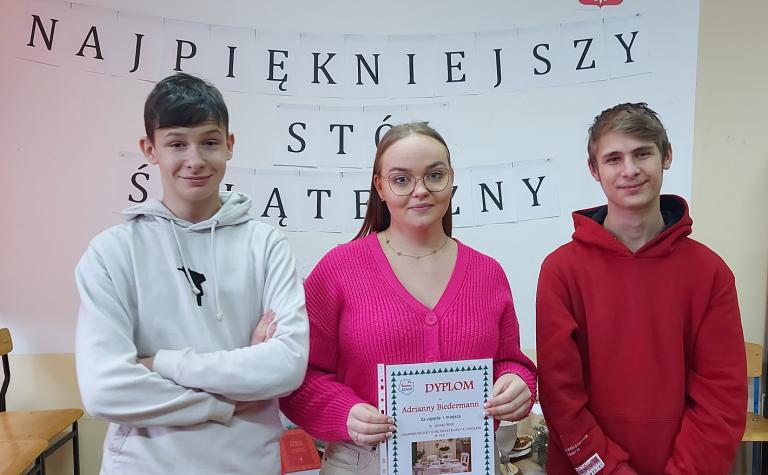 Rozstrzygnięcie etapu hufcowego konkursu „Najpiękniejszy stół świąteczny z aniołem w tle i wiedzy savoir-vivre” oraz „Szopka Bożonarodzeniowa” w HP 15-2 w Krotoszynie