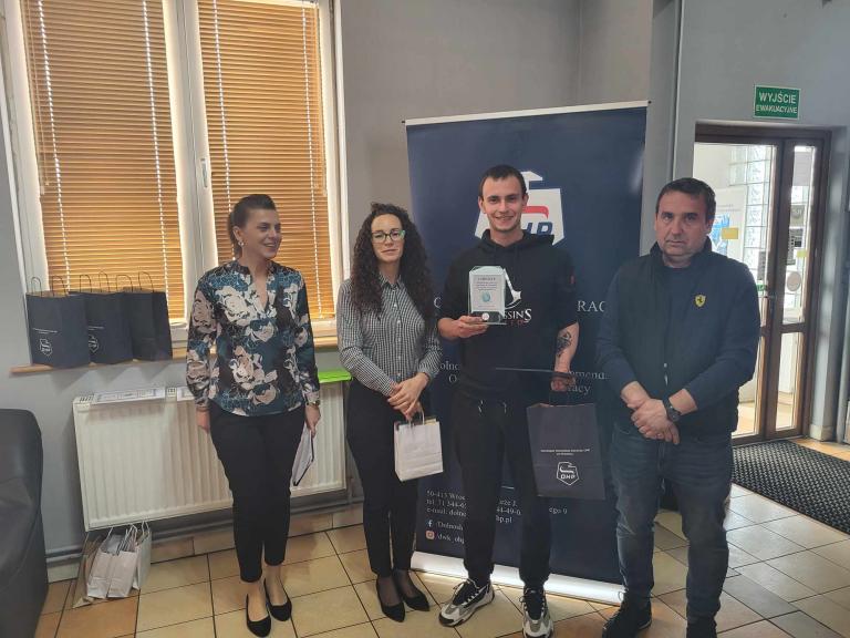 Najlepszy mechanik z Bielawy przygotowuje się na wyjazd do Gołdapi.