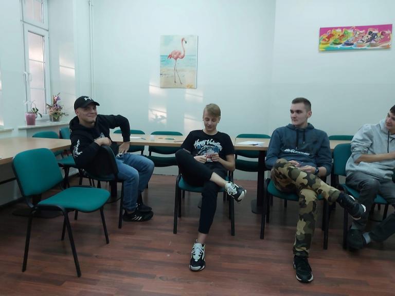 Jak sobie radzić w relacjach z innymi