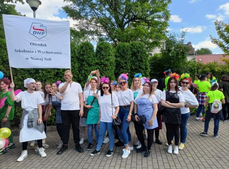 Korowód otwierający Święto Solan