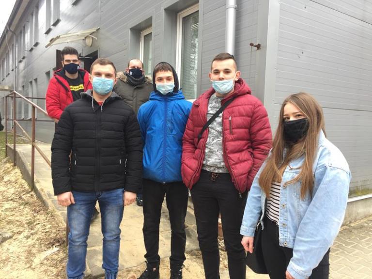 „SPOKREWNIENI SŁUŻBĄ” W SKARŻYSKU – KAMIENNEJ