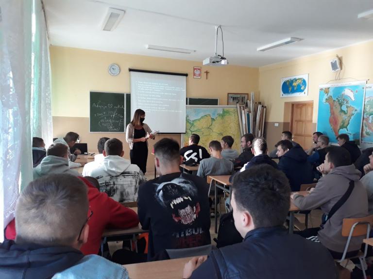 „Ślusarstwo w pigułce”- konkurs dla uczestników 9-9 Hufca Pracy w Krośnie