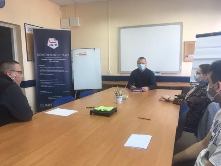 Giełda pracy w tarnobrzeskim Centrum Edukacji i Pracy Młodzieży