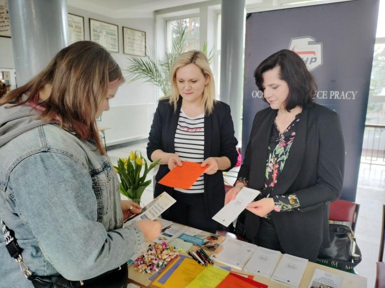 Edukacja i praca – promocja stalowowolskich jednostek OHP